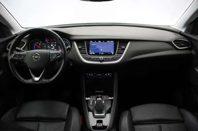 Opel Grandland (2021) thumbnail 2