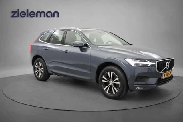Volvo XC60 (2021) thumbnail 1