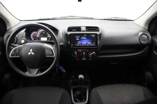 Mitsubishi Space Star (2021) thumbnail 2