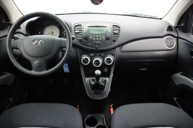 Hyundai i10 (2008) thumbnail 2