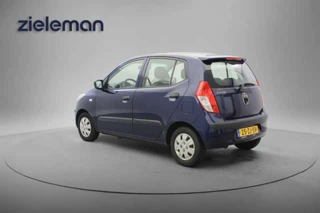 Hyundai i10 (2008) thumbnail 3