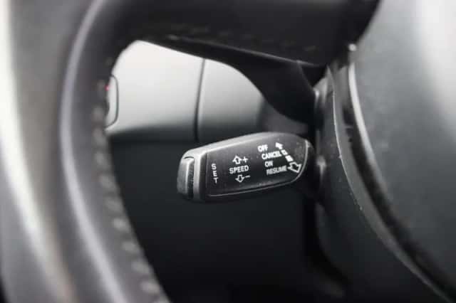 Audi A4 (2012) thumbnail 6