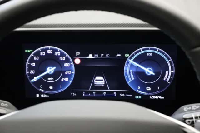 Kia Niro (2023) thumbnail 5