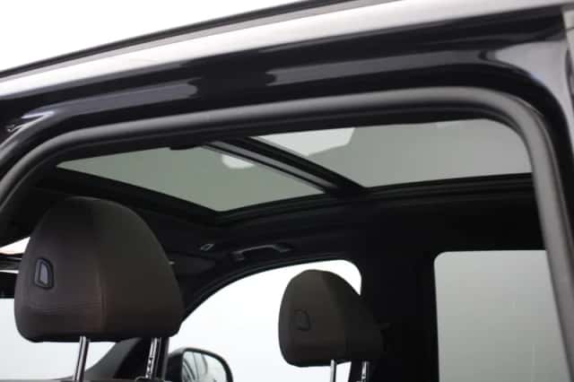 BMW iX3 (2021) thumbnail 6