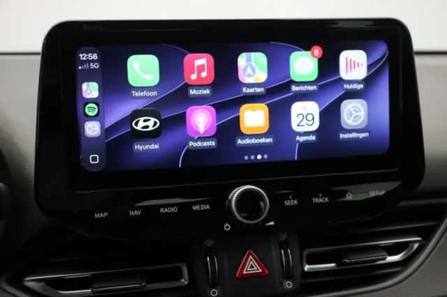 Hyundai i30 (2022) thumbnail 5