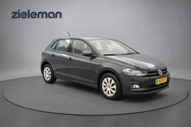 Volkswagen Polo (2021) thumbnail 1