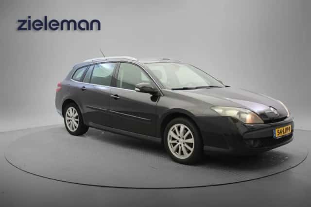Renault Laguna (2010) thumbnail 1