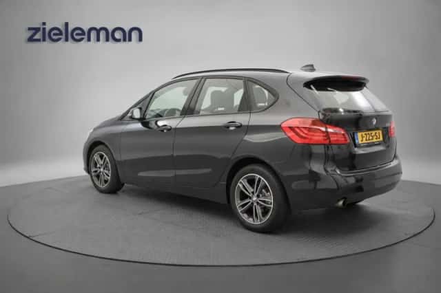 BMW 2-Serie Active Tourer (2018) thumbnail 3