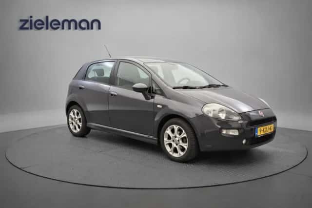 Fiat Punto Evo (2013) thumbnail 1