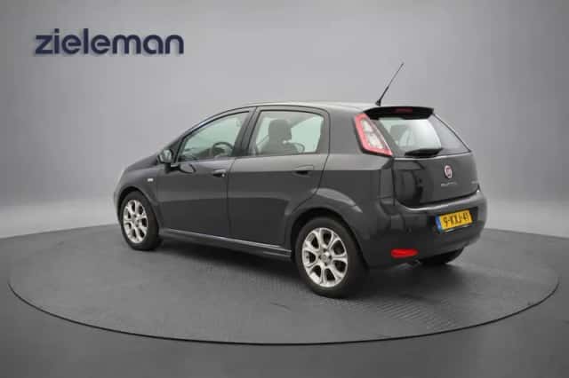 Fiat Punto Evo (2013) thumbnail 3