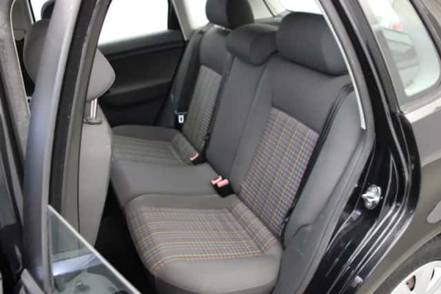 Volkswagen Polo (2008) thumbnail 6