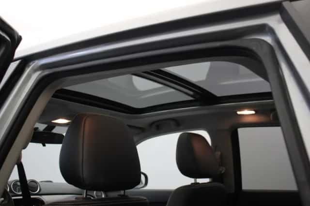 Suzuki Vitara (2016) thumbnail 5