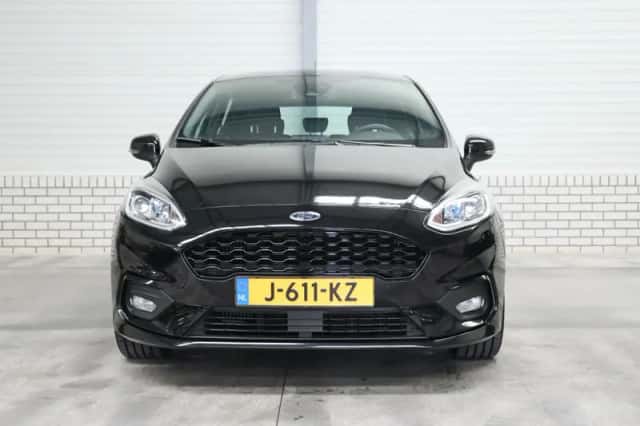 Ford Fiesta (2020) thumbnail 2