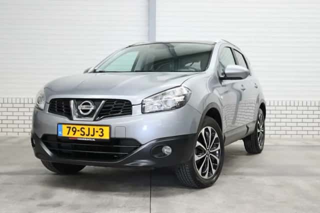 Nissan Qashqai (2011) thumbnail 1