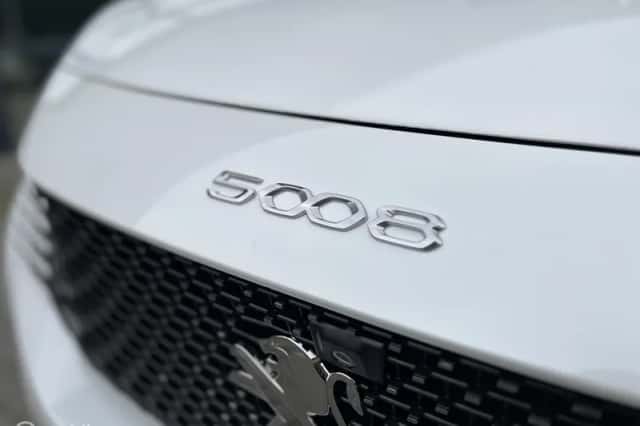 Peugeot 5008 (2021) thumbnail 6