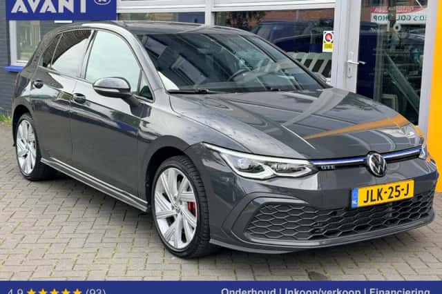 Volkswagen Golf (2021) thumbnail 1