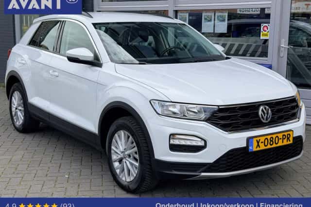 Volkswagen T-Roc (2020) thumbnail 2