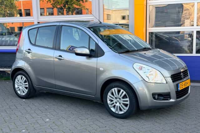 Suzuki Splash (2011) thumbnail 2