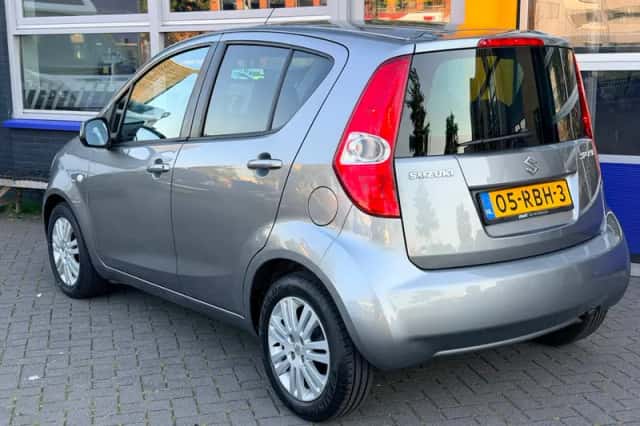 Suzuki Splash (2011) thumbnail 6