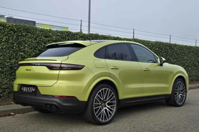 Porsche Cayenne Coupé (2021) thumbnail 6