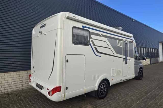 Hymer Tramp (2020) thumbnail 4