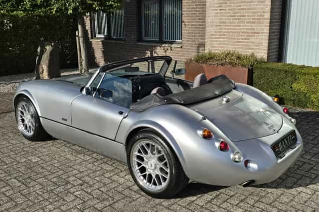WIESMANN MF3 (1993) thumbnail 3