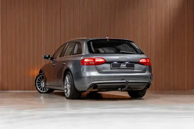 Audi A4 (2013) thumbnail 6