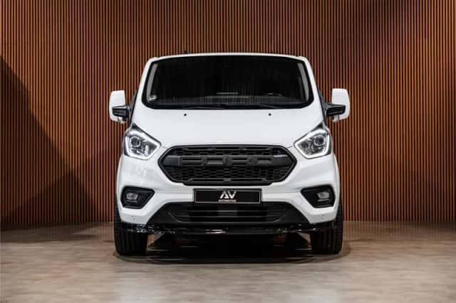 Ford Transit (2020) thumbnail 2