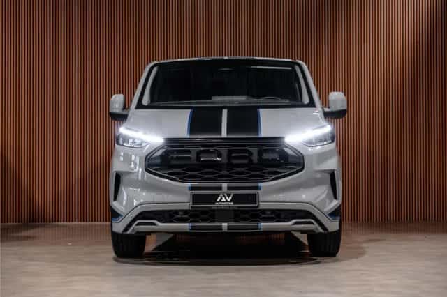 Ford Transit Custom (2024) thumbnail 2