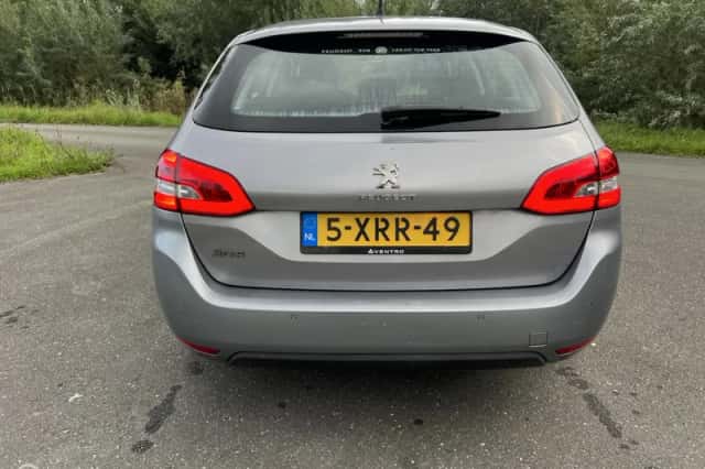 Peugeot 308 (2014) thumbnail 5