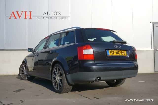 Audi A4 (2003) thumbnail 4