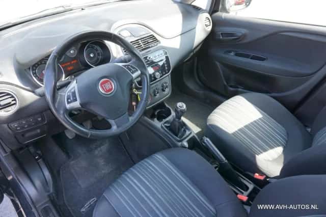 Fiat Punto Evo (2012) thumbnail 5