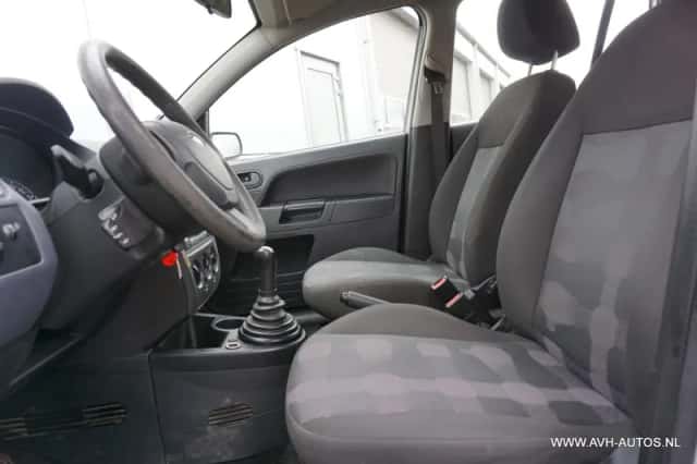 Ford Fusion (2008) thumbnail 6