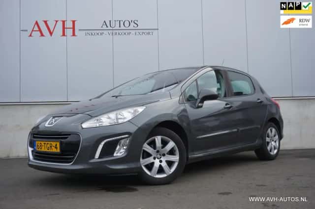 Peugeot 308 (2012) thumbnail 1