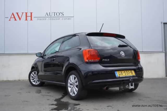 Volkswagen Polo (2011) thumbnail 4