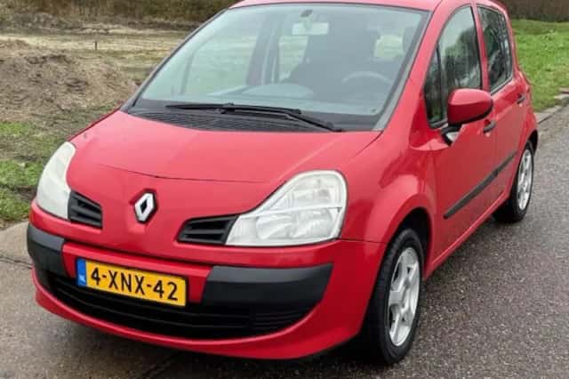 Renault Modus (2009) thumbnail 1