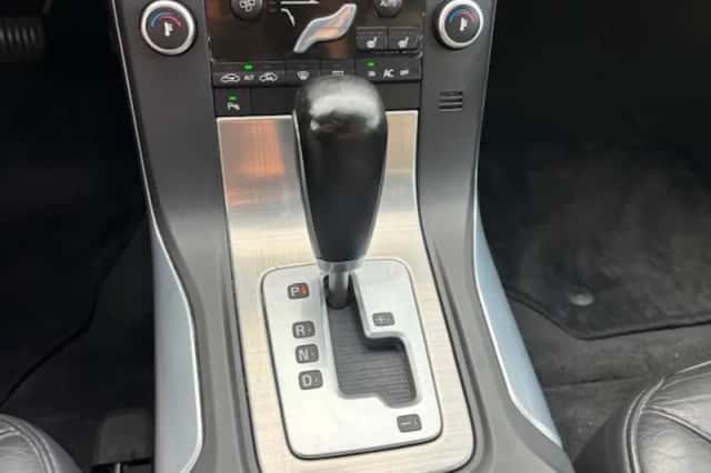 Volvo V70 (2011) thumbnail 5