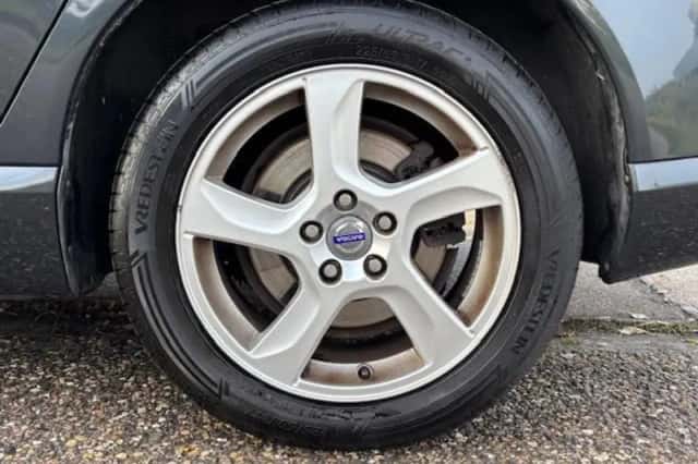 Volvo V70 (2011) thumbnail 6