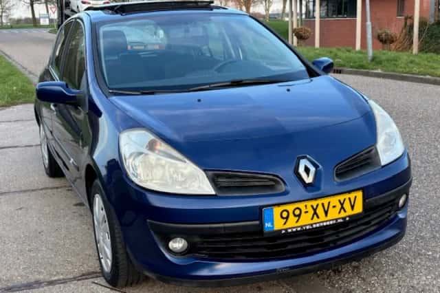 Renault Clio (2007) thumbnail 6