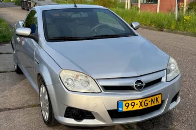 Opel Tigra (2007) thumbnail 6