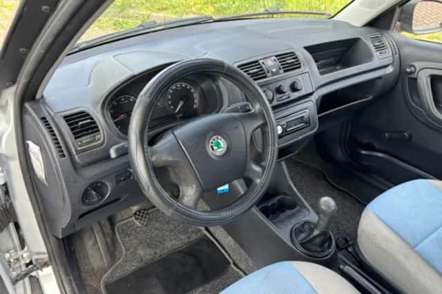 Škoda Fabia (2008) thumbnail 3