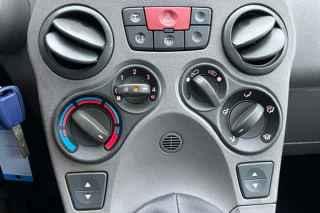 Fiat Panda (2005) thumbnail 4