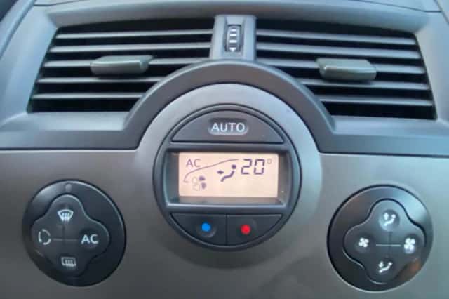 Renault Mégane (2007) thumbnail 4