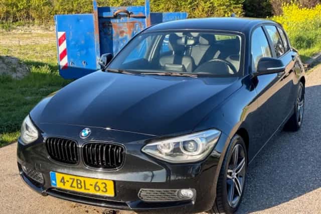 BMW 1-Serie (2012) thumbnail 2