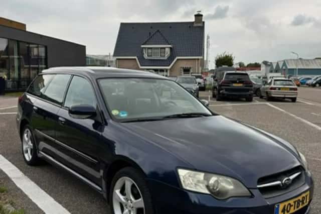 Subaru Legacy (2006) thumbnail 6