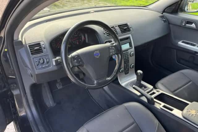 Volvo V50 (2009) thumbnail 3
