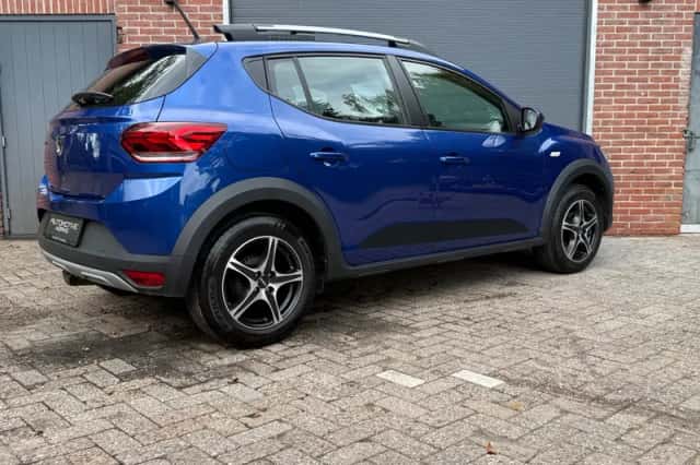Dacia Sandero (2022) thumbnail 5