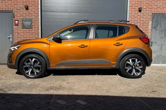 Dacia Sandero (2023) thumbnail 3