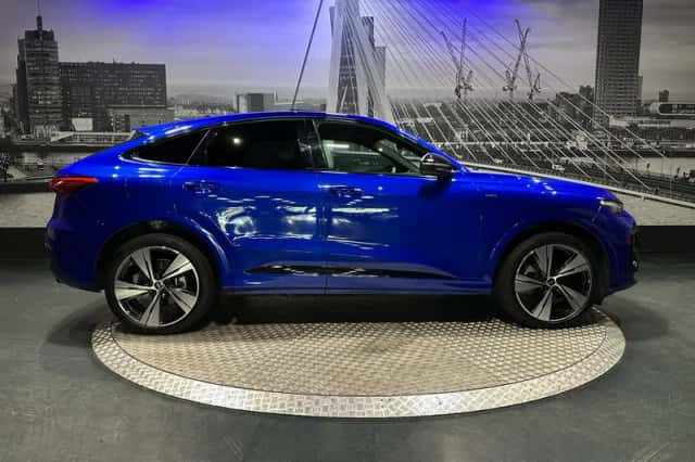 Audi Q5 (2025) thumbnail 2