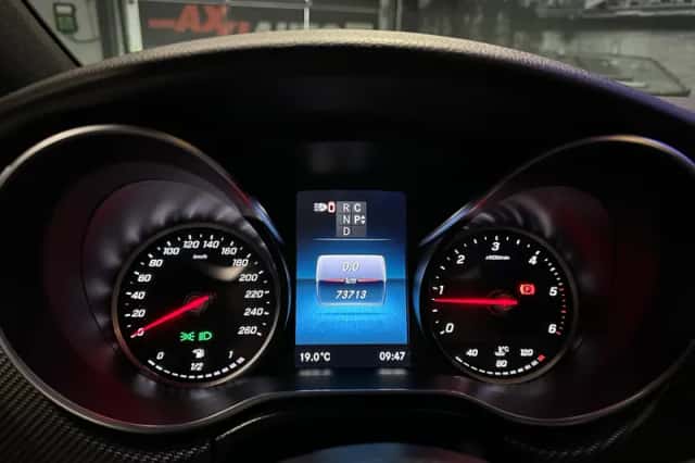 Mercedes-Benz V-Klasse (2023) thumbnail 6